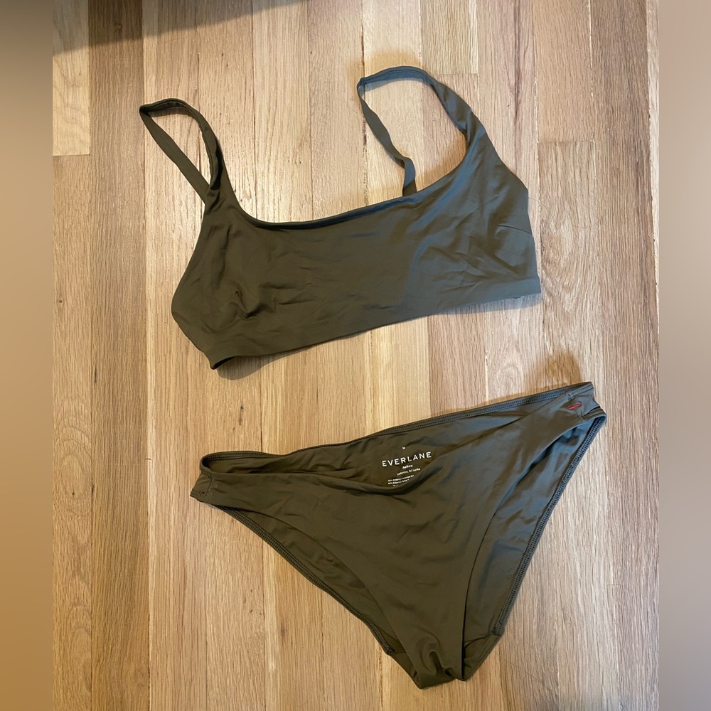 Everlane square neck bikini top and bottom size M